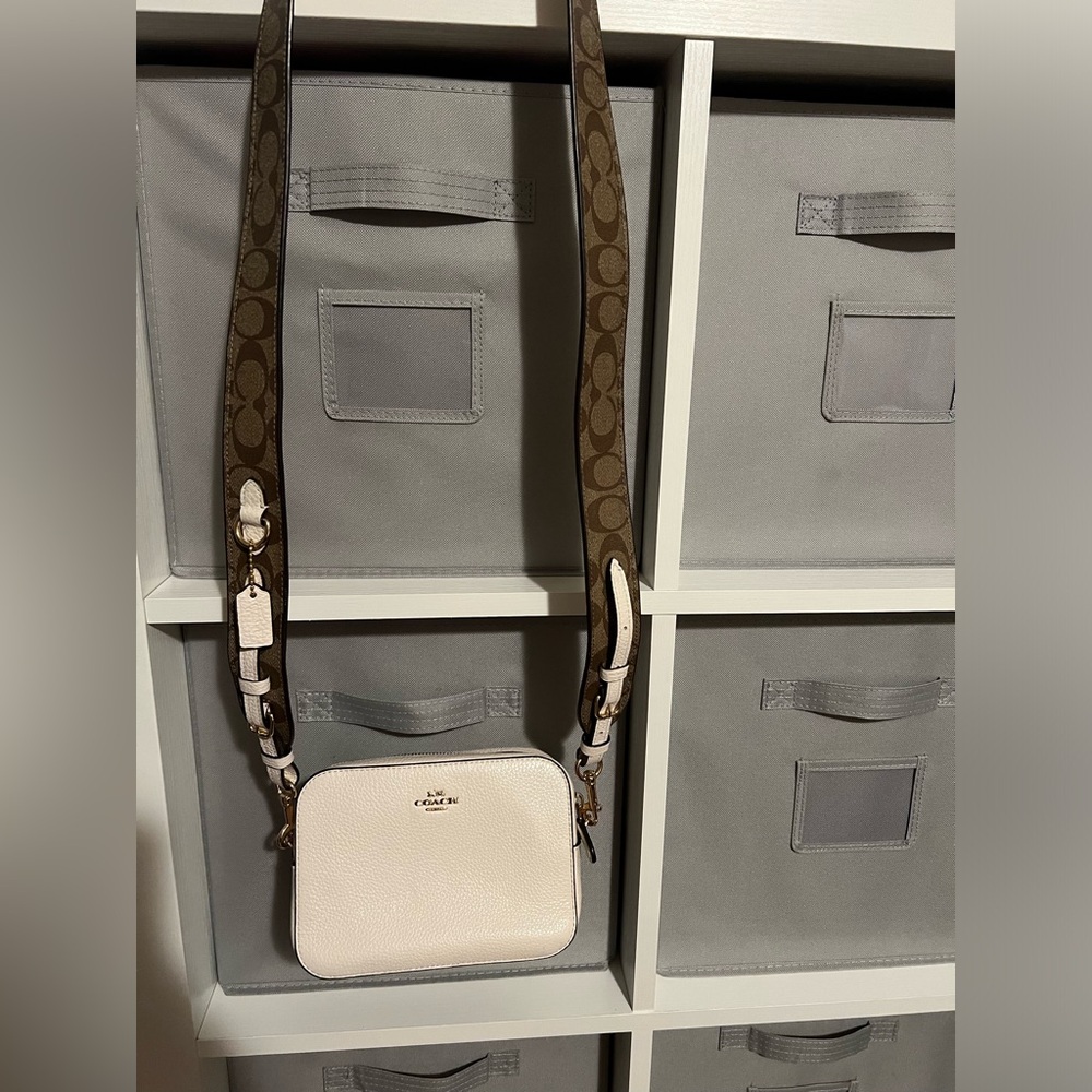 Coach mini camera bag - Picture 3 of 6